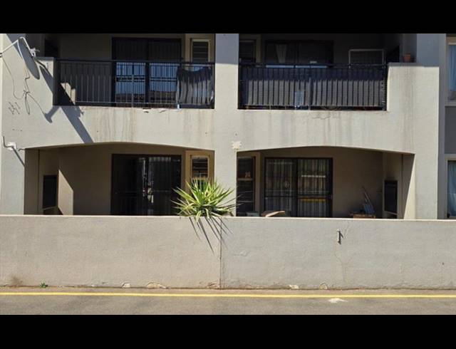 1 BEDROOM APARTMENT FOR SALE IN BRENTHURST